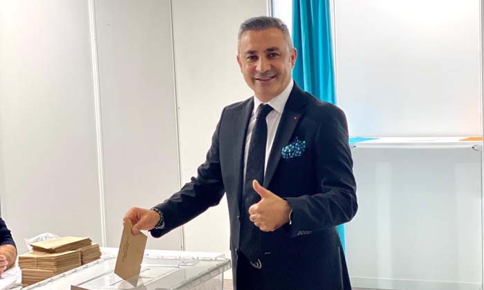 Hakan Akdoğan, İTO seçimlerini rekor oyla kazandı