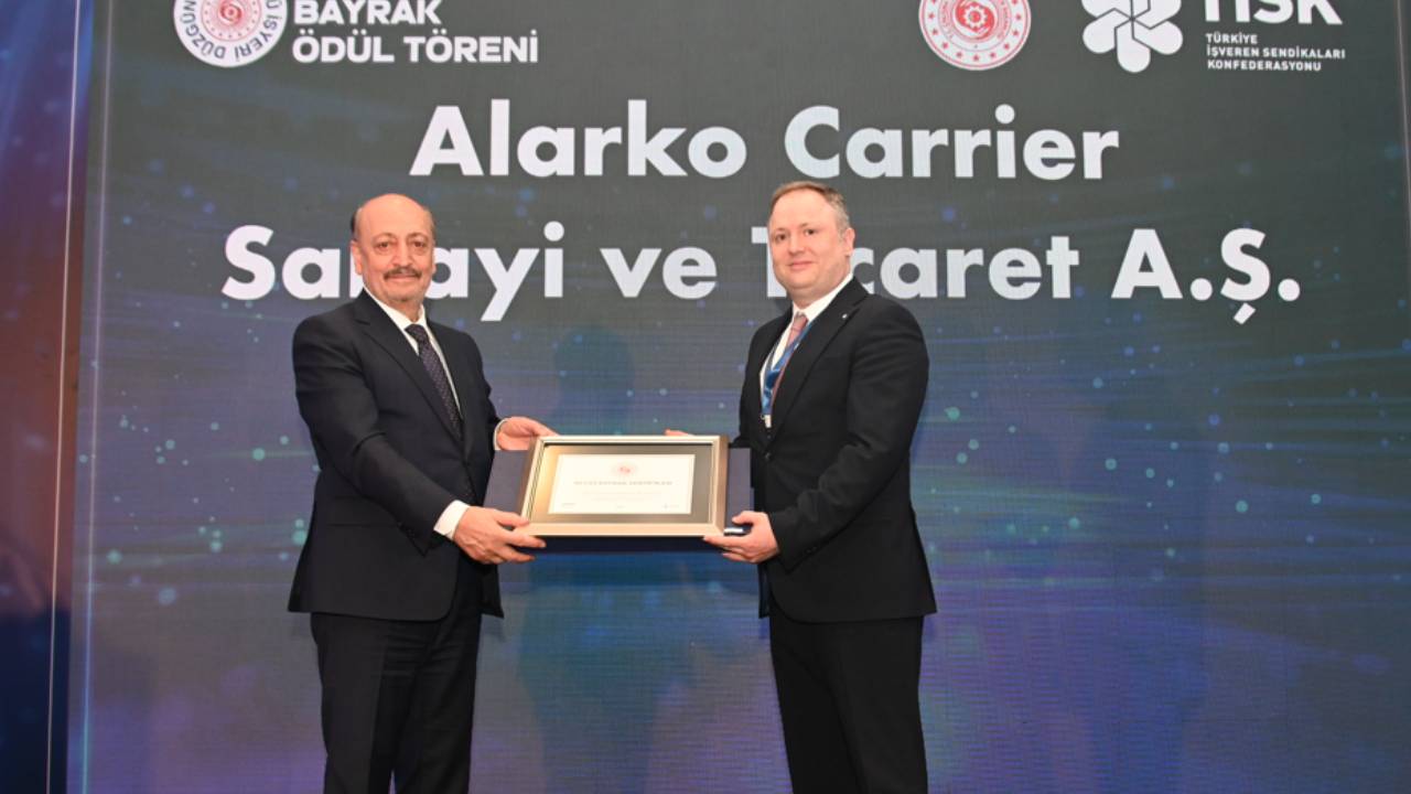 Alarko Carrier ‘Beyaz Bayrak’ ödülünü kucakladı