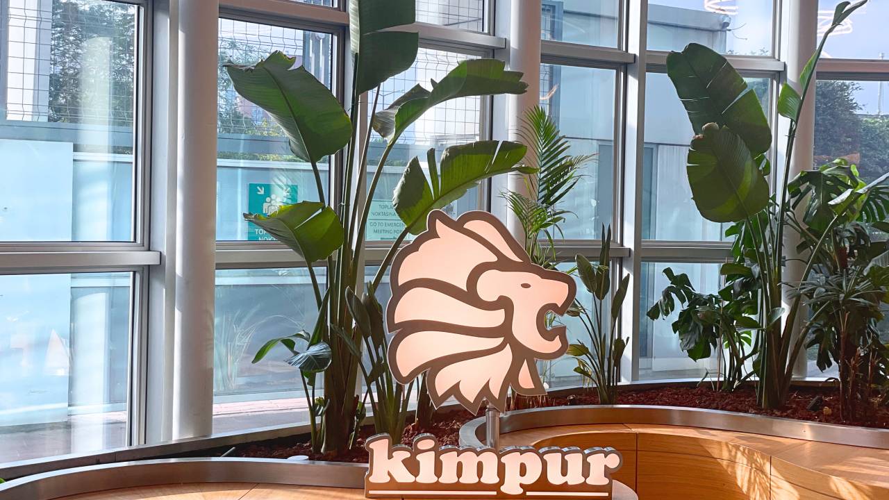 Kimpur, 40 yıllık deneyimini çevre dostu yeni ofisinde kutluyor