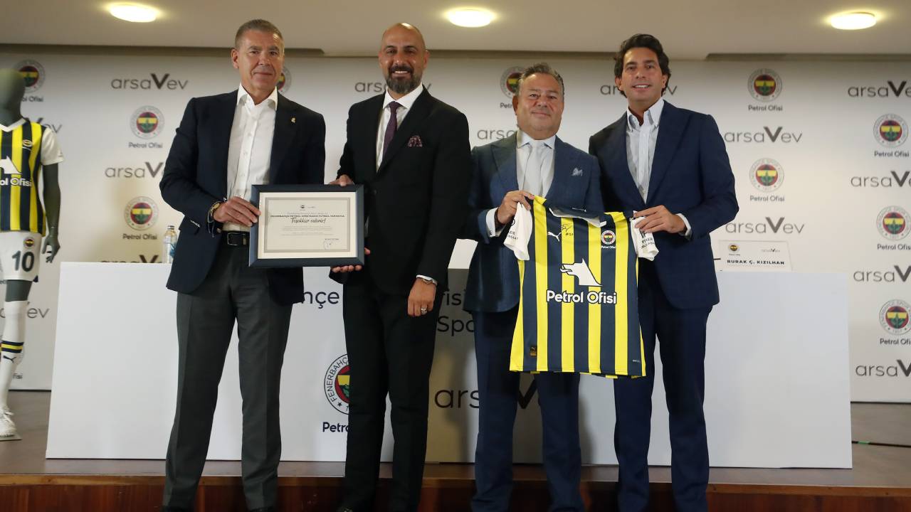 Fenerbahçe Spor Kulübü ile arsaVev arasında sponsorluk anlaşması imzalandı