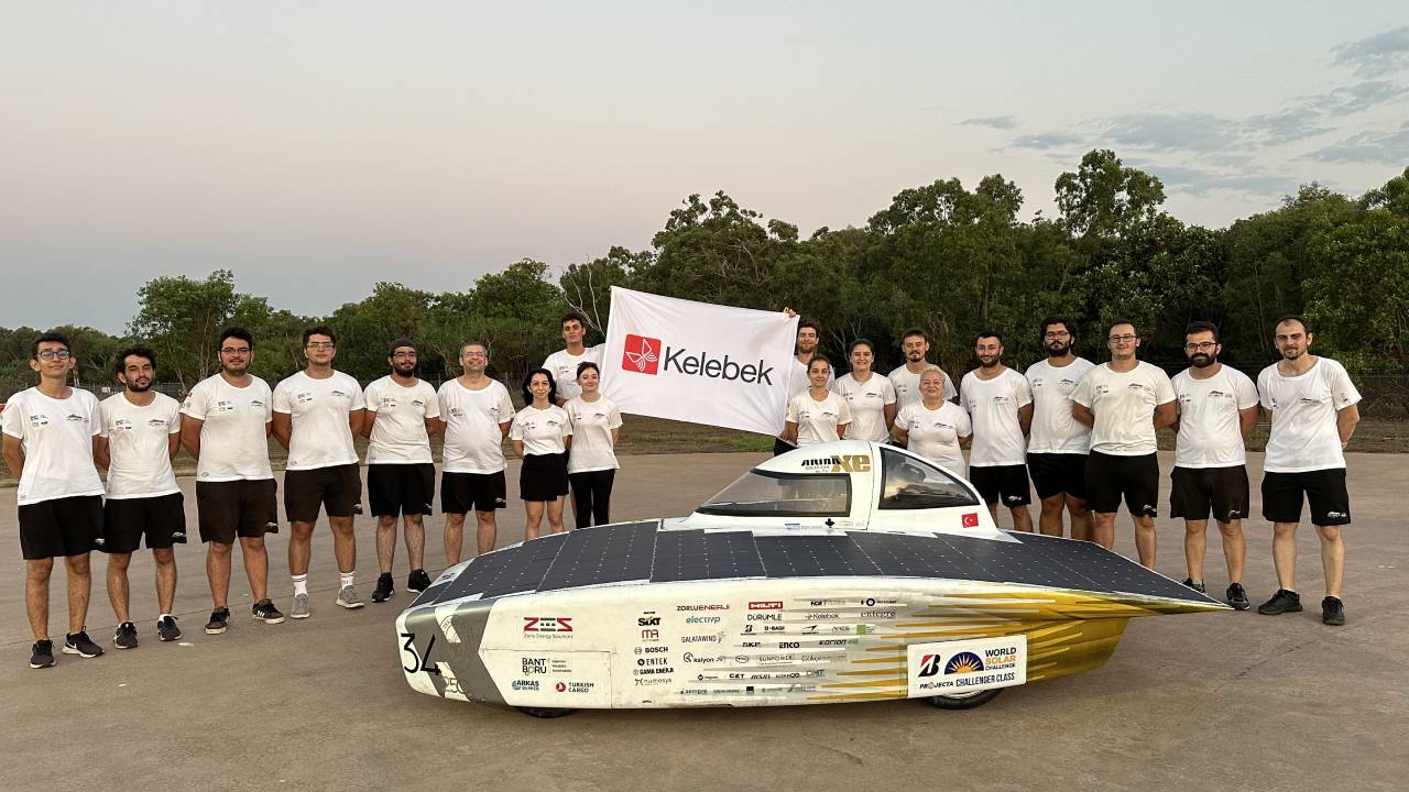 Kelebek Mobilya genç mühendislerden oluşan İTÜ ZES Güneş Arabası Ekibi’ne sponsor oldu