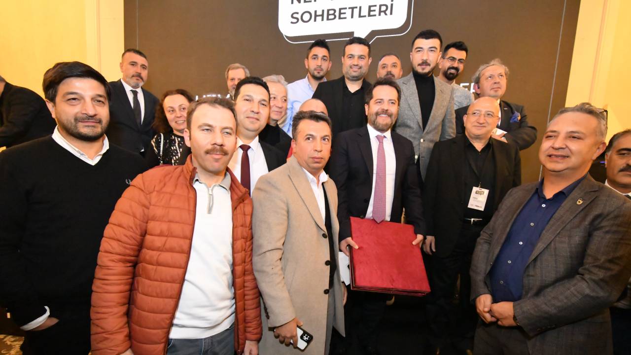 Erden Timur: ‘Ev satın alma talebi organik ancak fiyatla buluşamıyor bu sebeple yatırım arsaya kayıyor’