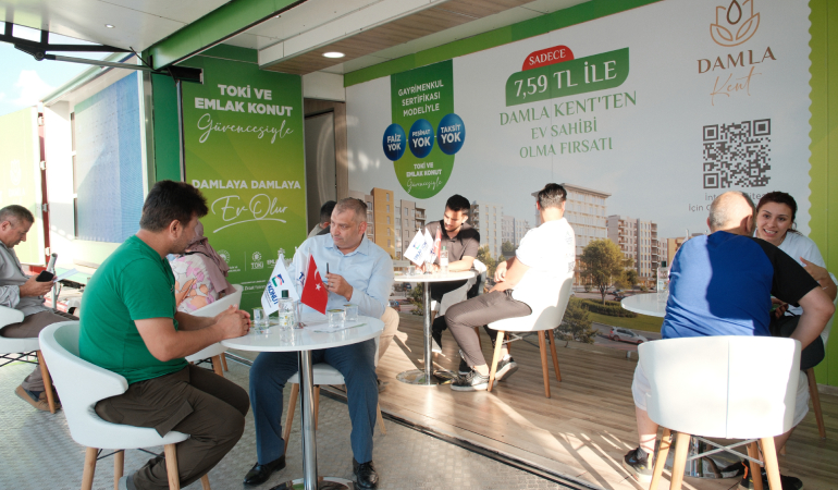 “Gayrimenkul Sertifikası Bilgilendirme Tır ve Çadırları” İstanbul Meydanlarında