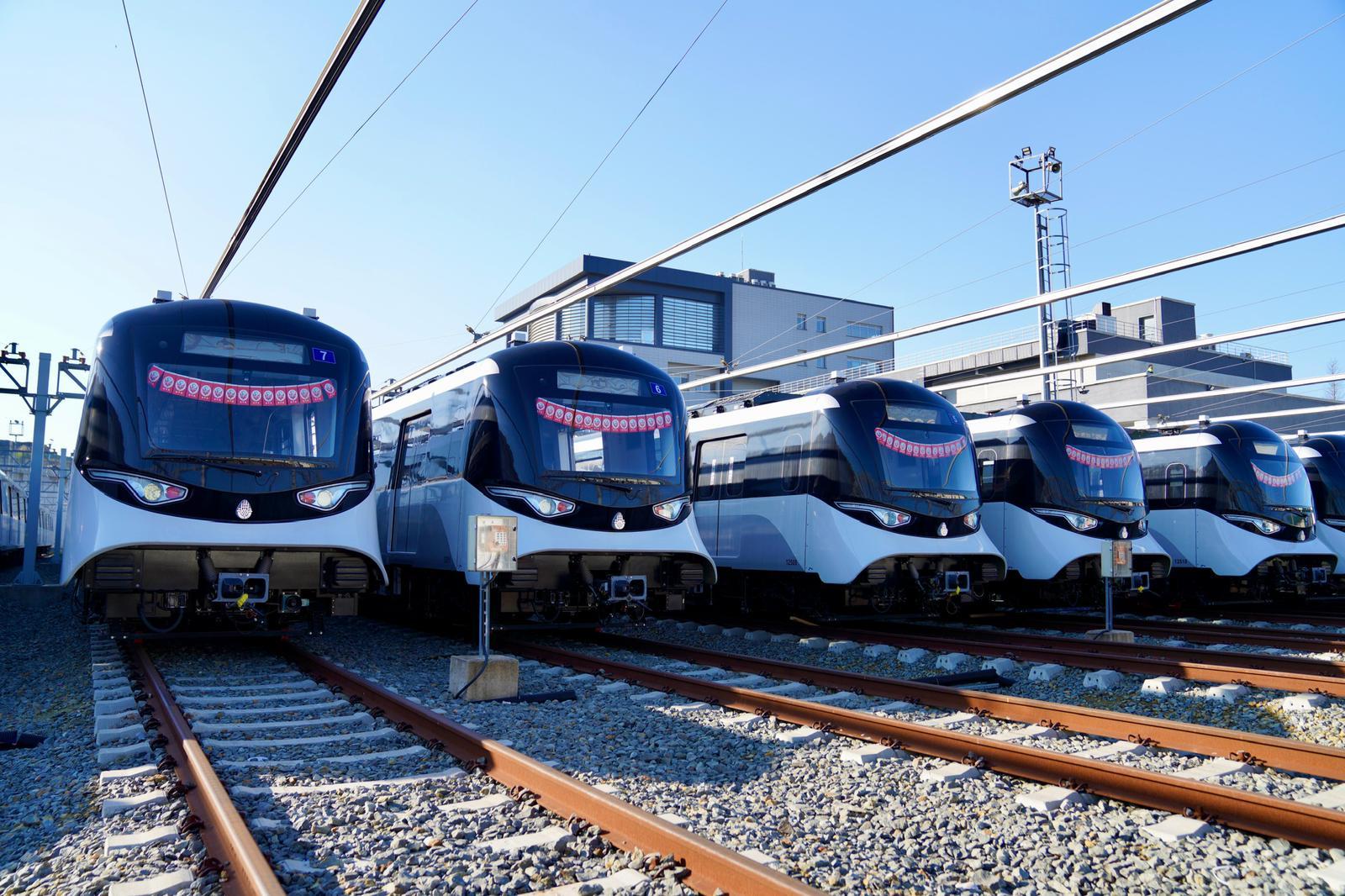 İBB 40 Metro Araç Setini İlk Kez Teslim Aldı