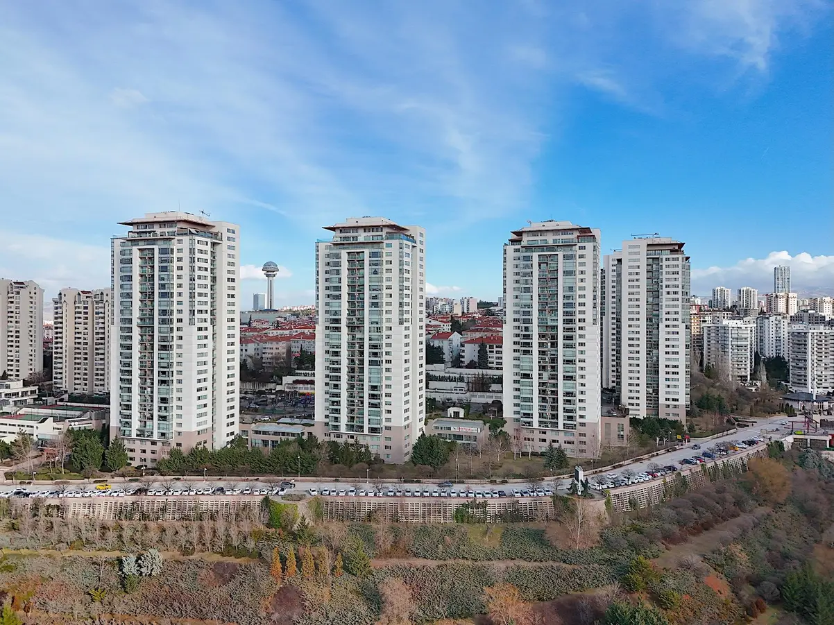 Ankara Konut Piyasasında Stok Büyüyor: Rekabet Kızıştı