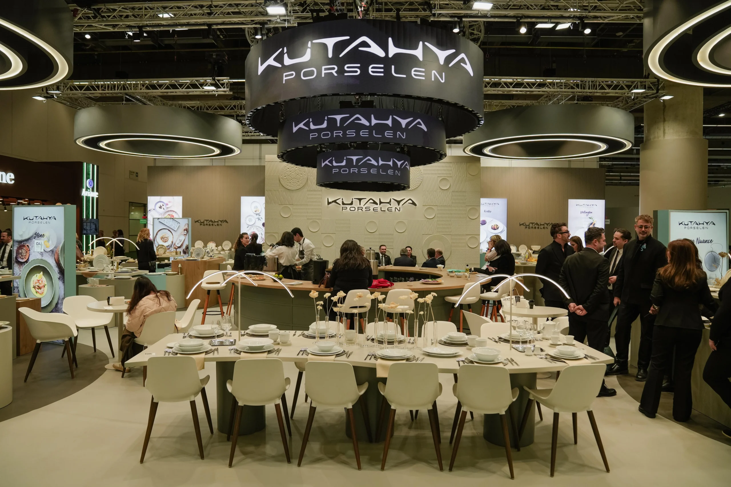 Kütahya Porselen Ambiente’de Fark Yarattı: Yeni Koleksiyonlar Tanıtıldı