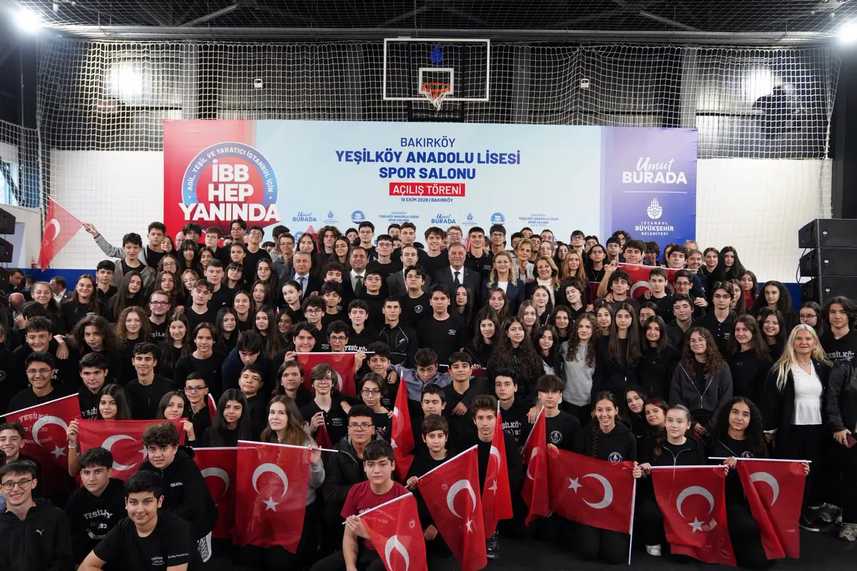 İBB’den gençlere yeni 100 milyonluk spor salonu