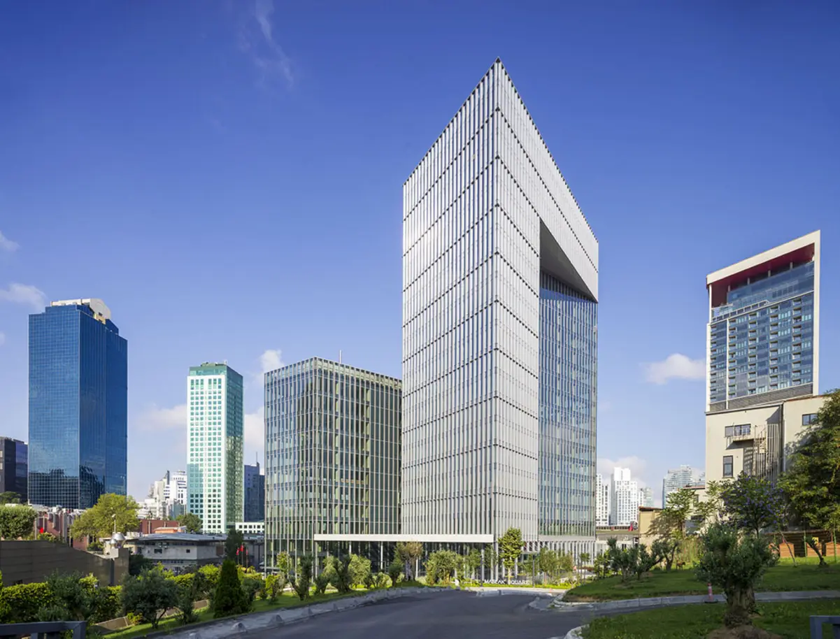 Cushman & Wakefield 17 bin m²’de ne yaptı?